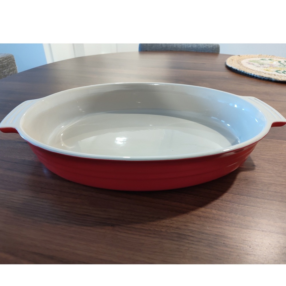 Le Creuset Stoneware Oval Au Gratin Dish Cherry Red 15-31 Baker 3.1qt